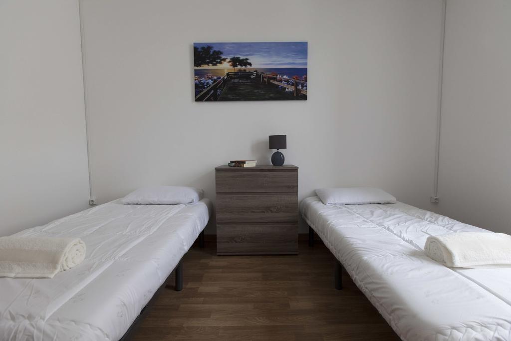 Guest House First Floor Lagos Extérieur photo